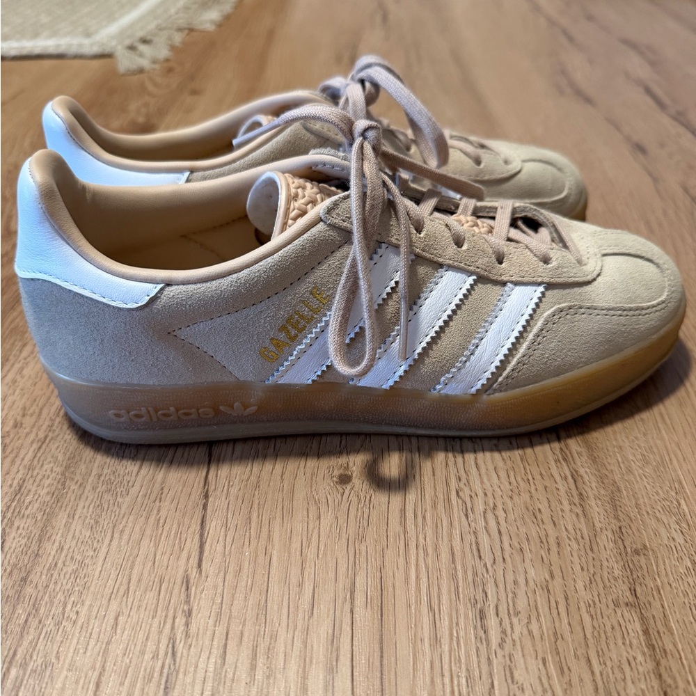 Gazelle Sneakers